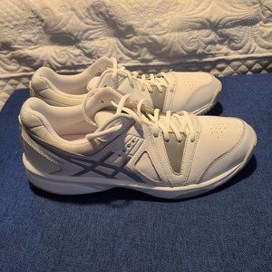 Asics Gel Gamepoint women's tennis shoes 9.5